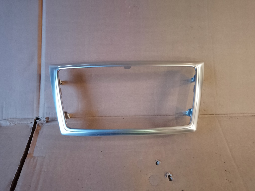 фото №1, Рамка радіо консолі mercedes ml gl w166