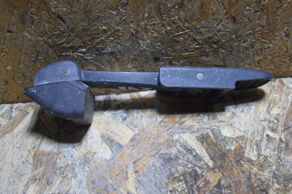 фото №6, Пряжка засувка гумовий елемент капот hummer h2