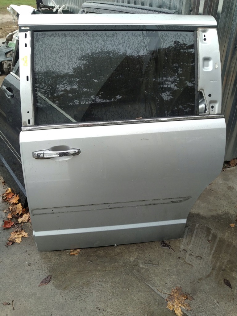 фото №1, Voyager town caravan 08-20r двері лівий задня ps2