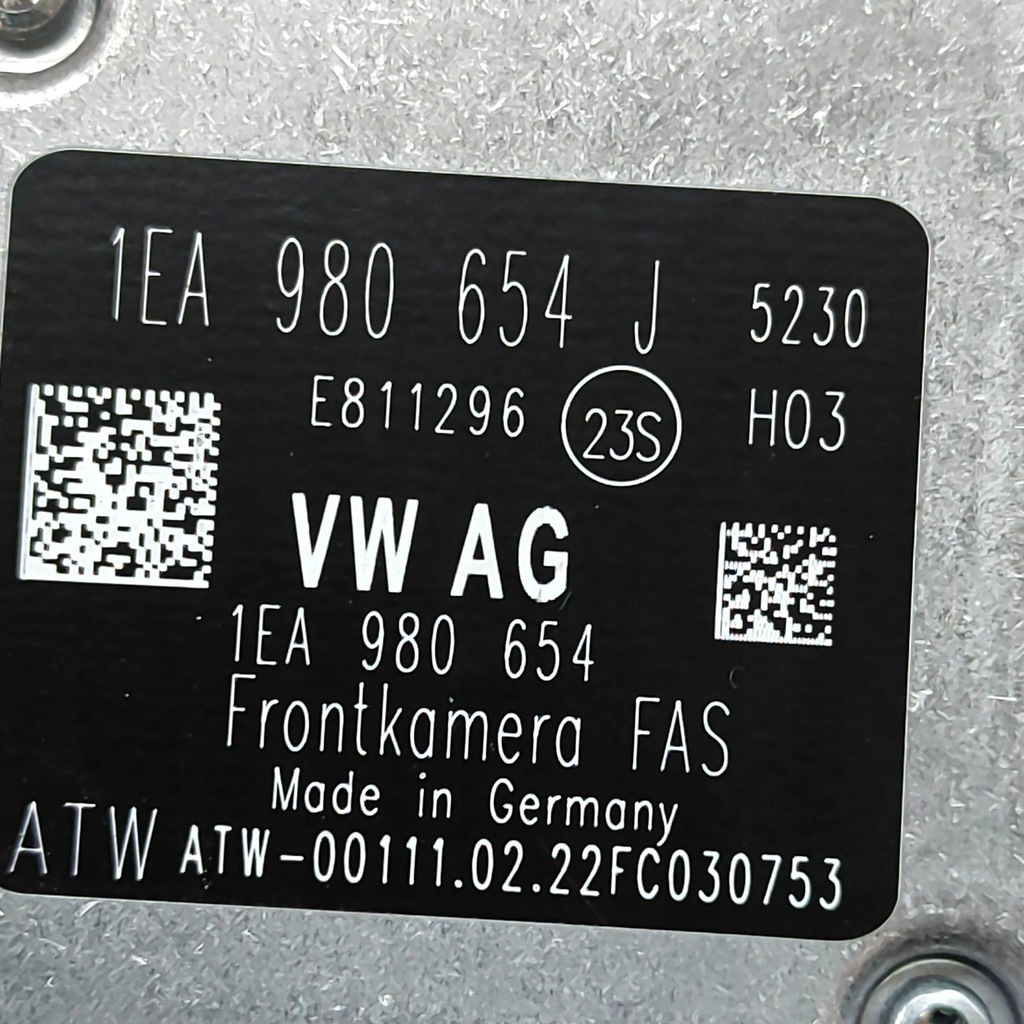 фото №6, Skoda enyaq iv 2022 камера стекло передней / лобовое