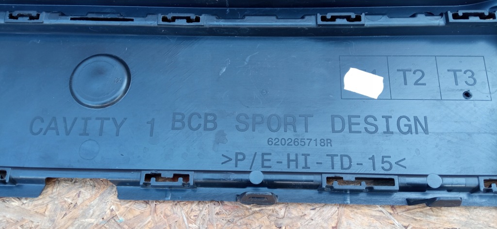 фото №11, Renault megane v e-tech 21- решётка решётка радиатора бампера передний 620265718r