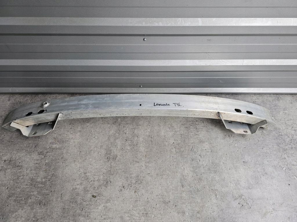 фото №1, Maserati levante балка задняя задняя