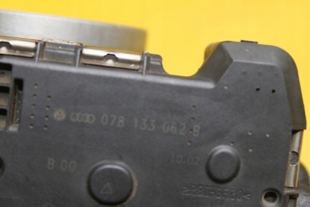 фото №8, Дросельна заслінка a6 c5 fl 3.0 asn 078133062b