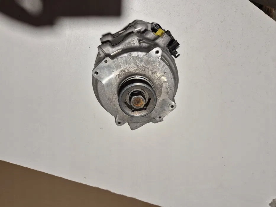 Генератор стартер audi ag. Оригінал