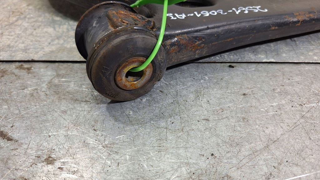 фото №6, Рычаг левый перед 2s61-3051-aj ford fiesta fusion mk6