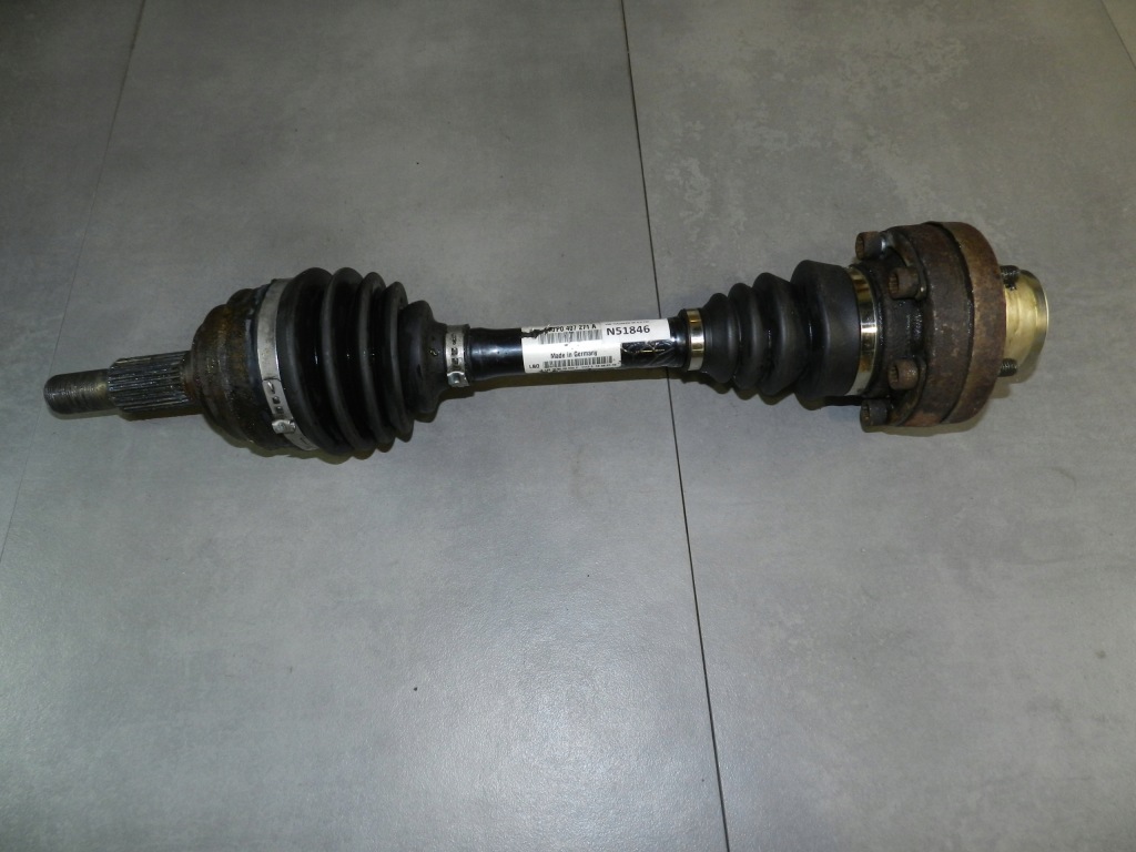фото №1, Vw touareg 7p приводной вал перед 7p0407271a