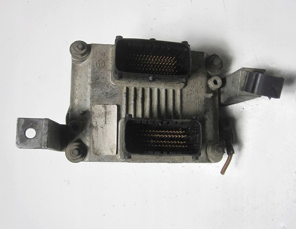 фото №8, Бортовий комп'ютер блок керування alfa romeo 147 1.4