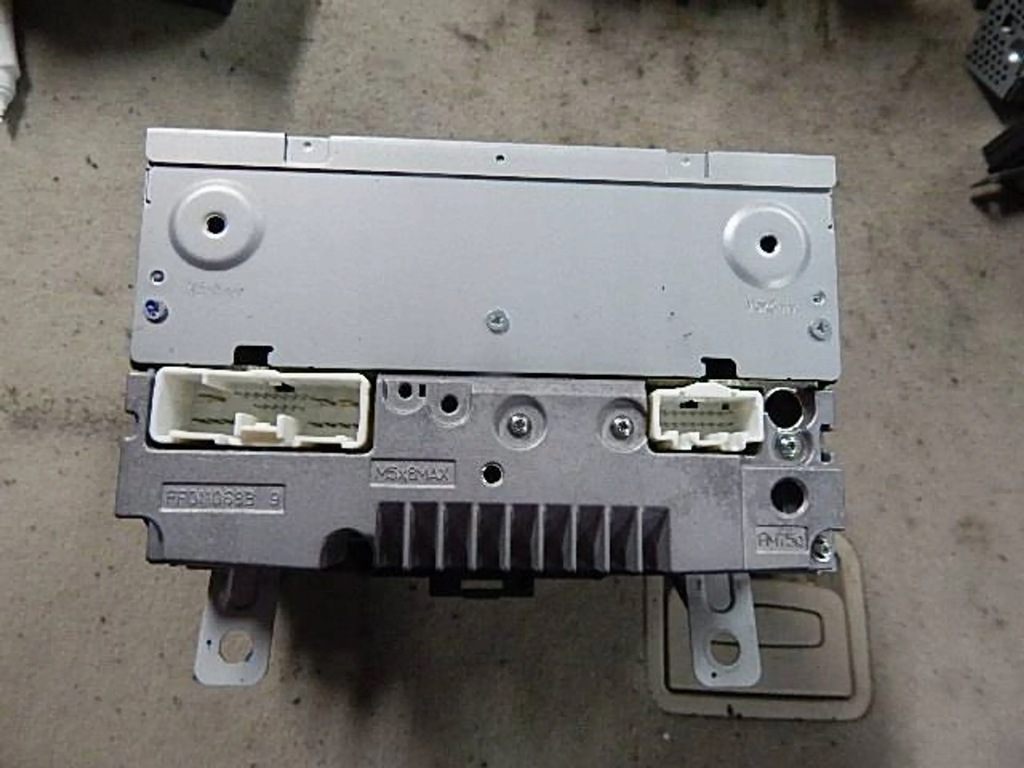 фото №4, Mazda 6 2010 автомагнитола