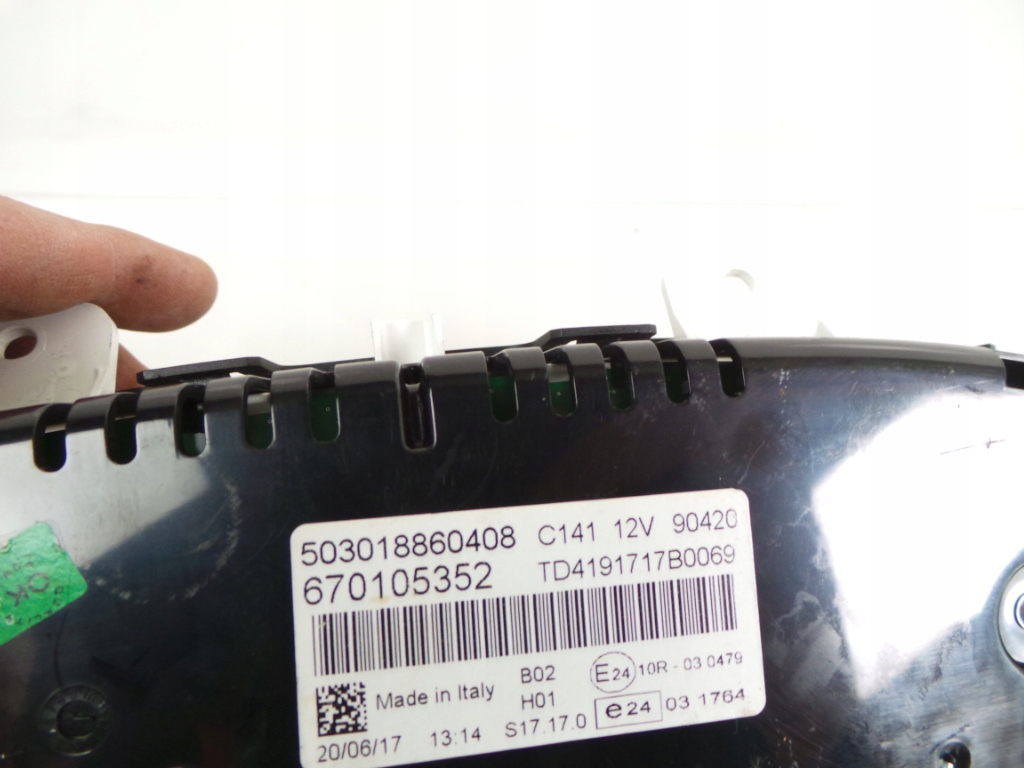 фото №6, Счетчик maserati ghibli 670105352