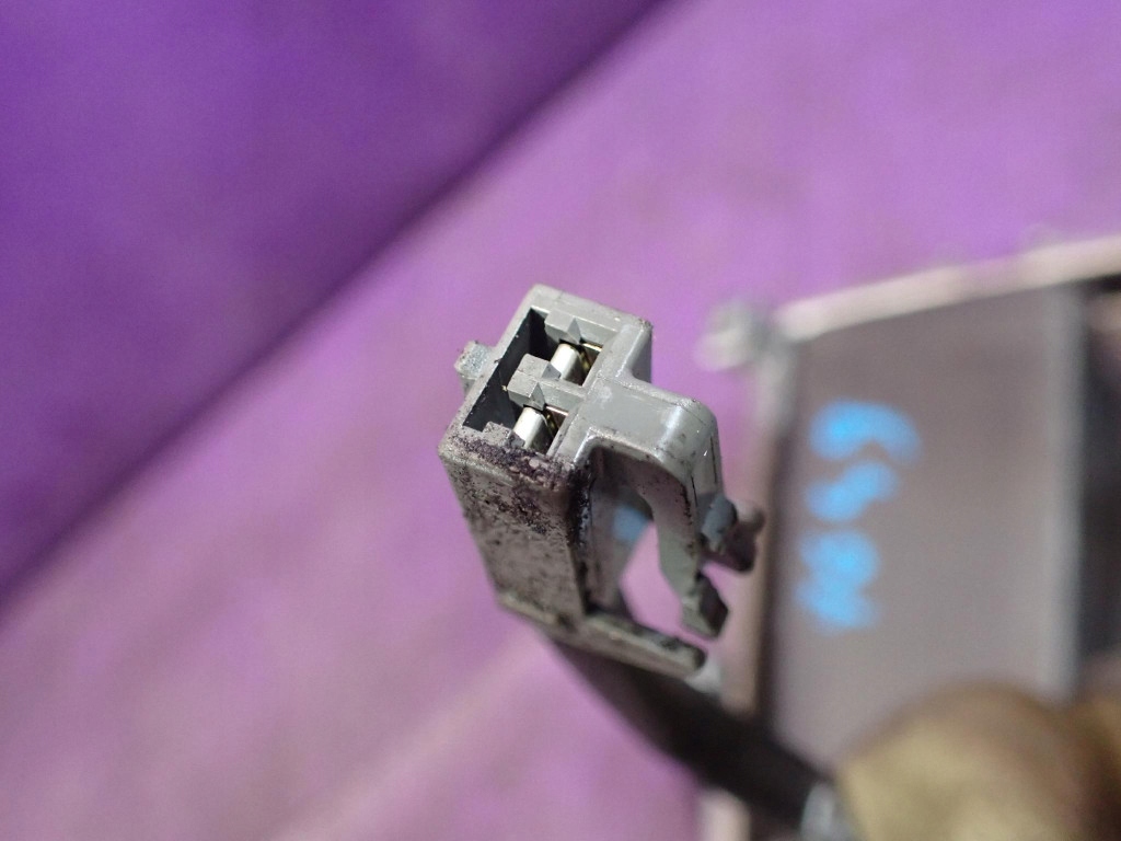 фото №6, Hyundai santa fe ii 2 06- рамка захист домкрата перемикання передач 84648-2b000