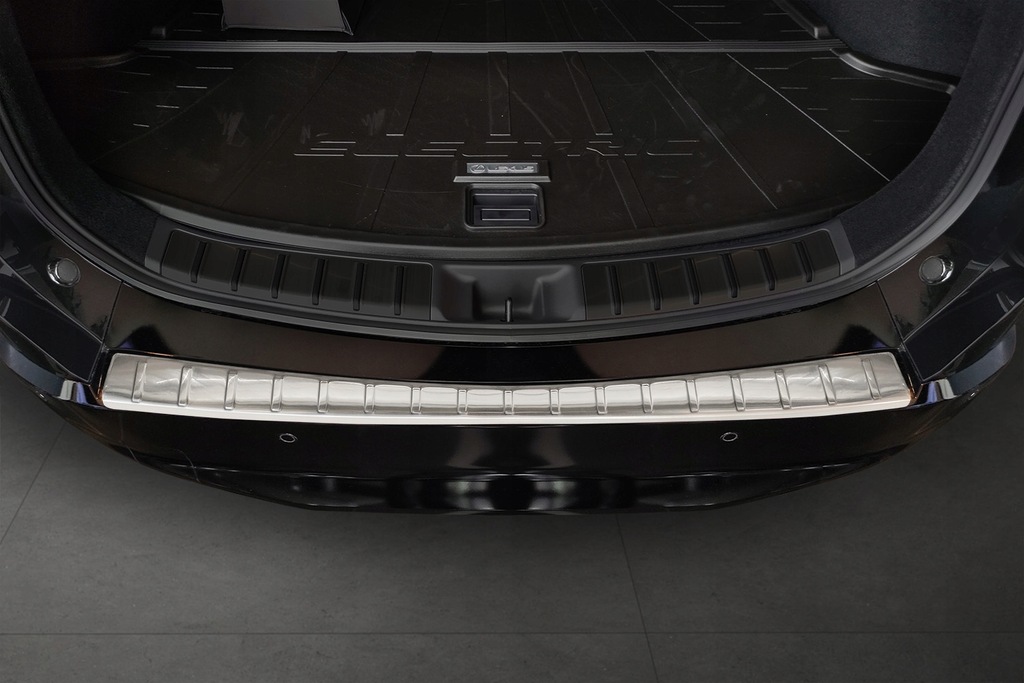 фото №2, Накладка молдинг na бампер lexus rz 2023-