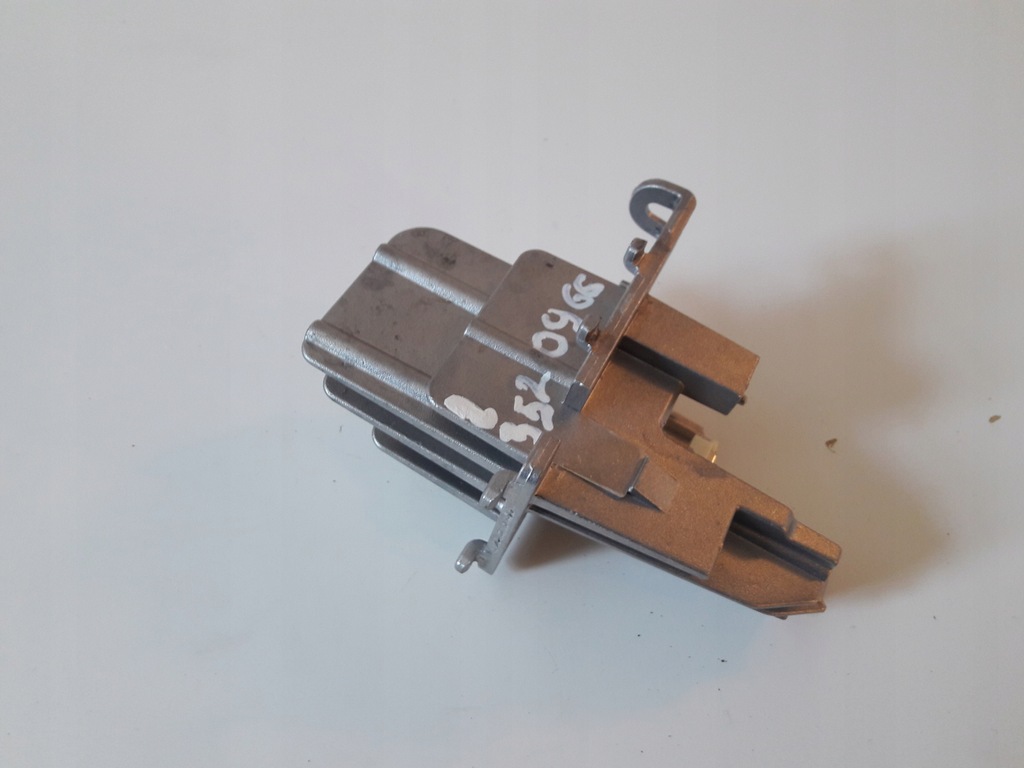 фото №6, Mercedes glc w253 преобразователь модуль led