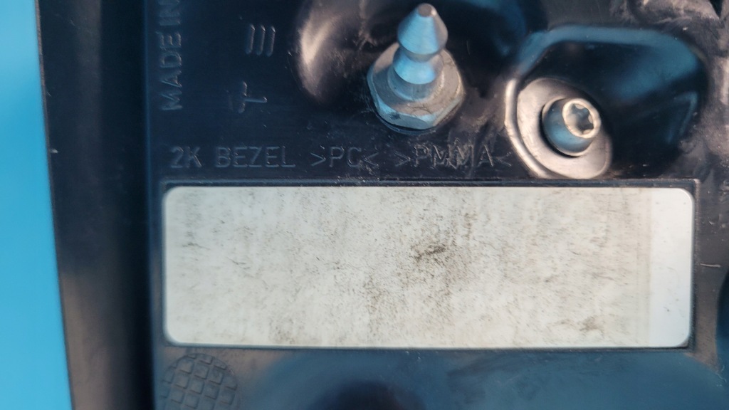 Tesla model 3 21r лампа led w кришка правий задній 1502089-00-b Оригінал