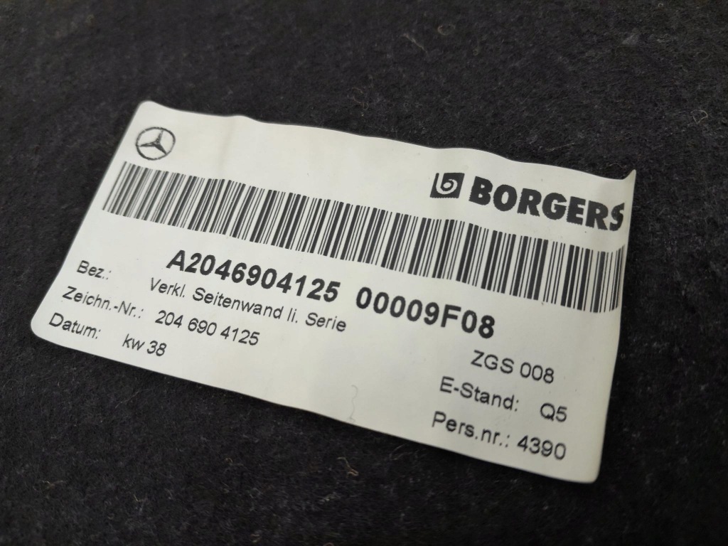 фото №6, Mercedes c w204 обшивки обивка багажника 2 szt