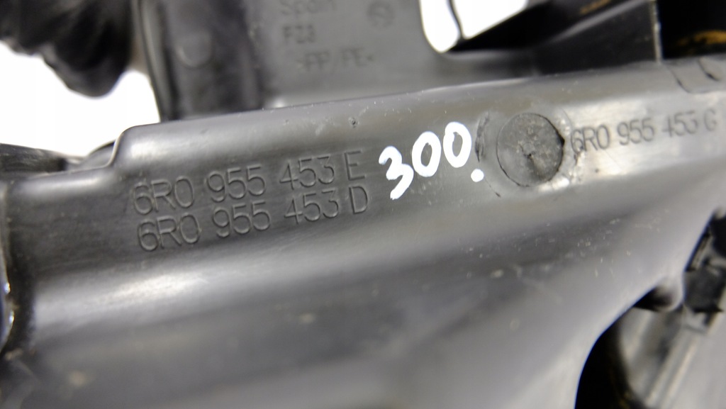 фото №6, Vw polo v бак омивача