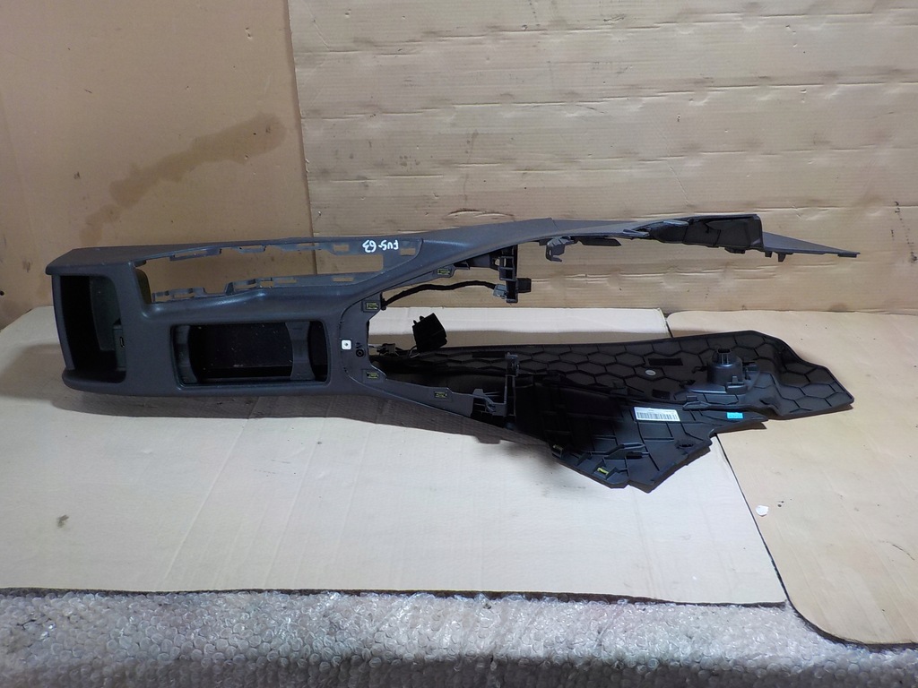 фото №6, Focus mk3 тунель середній