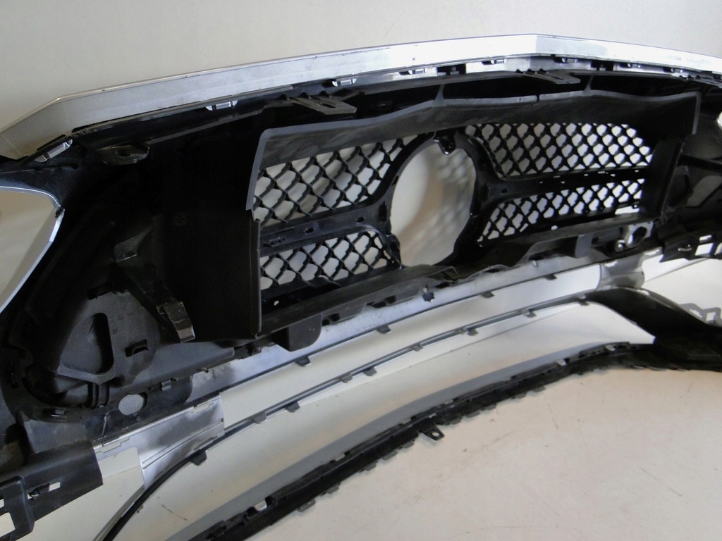 фото №12, Mercedes c klasa w206 206 бампер передній amg pts