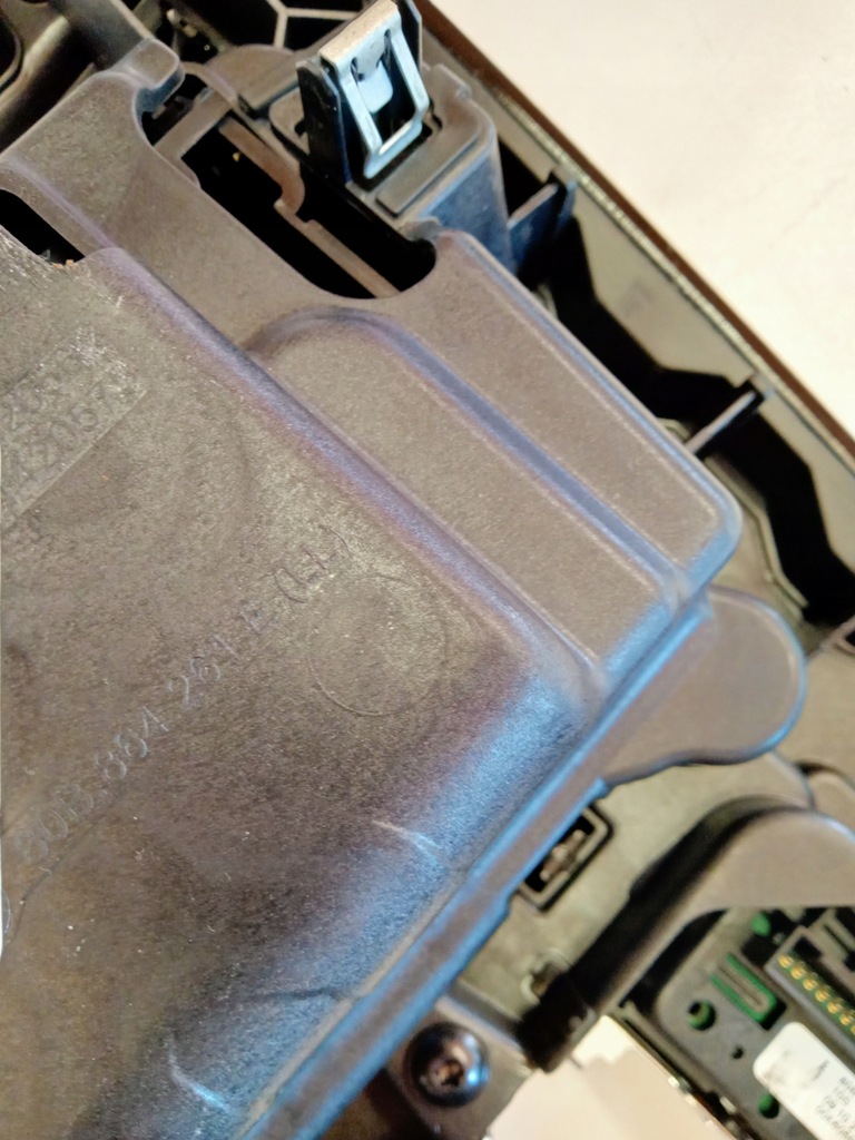 фото №8, Рамка панель mmi audi q5 80a 80b864261e