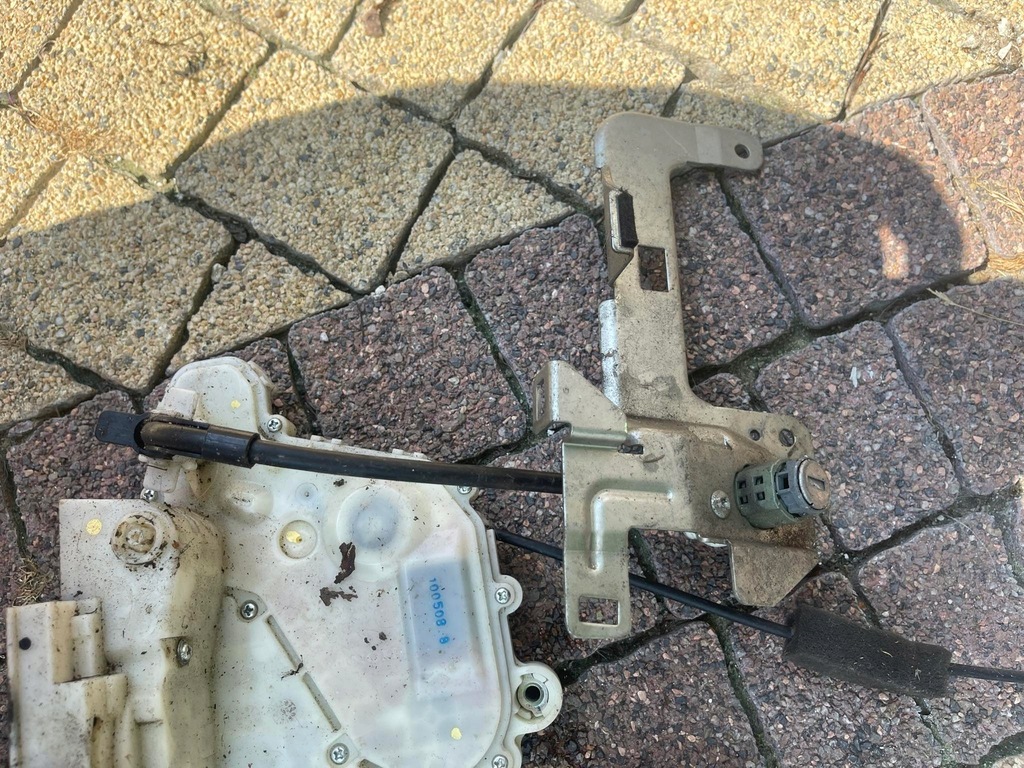 фото №4, Honda insight ii замок двері правий задня задній