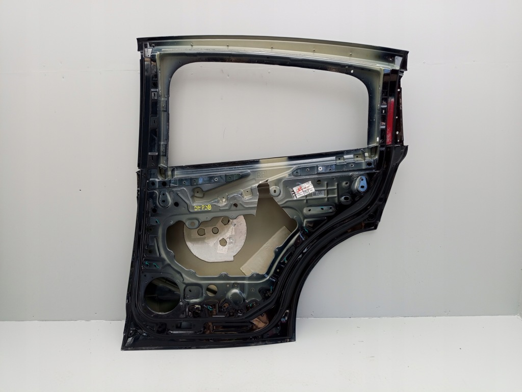 Tesla model x 2016- дверь правое задние задний  правый ÷ в Украине