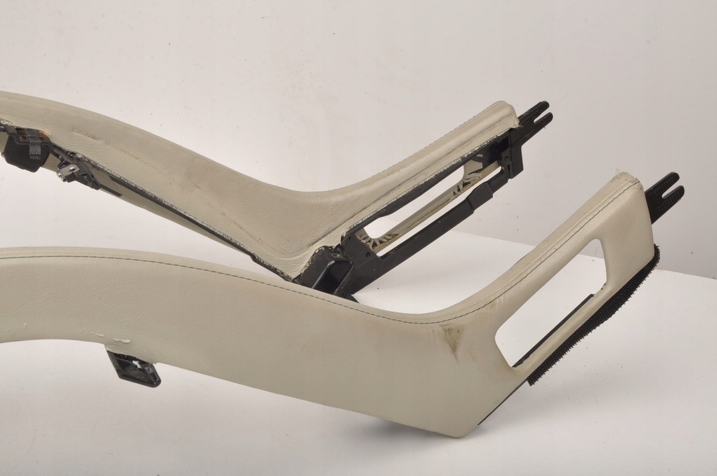 фото №8, Aston martin db9 рамка панель обдув радіо 4g43-c04350-bcw