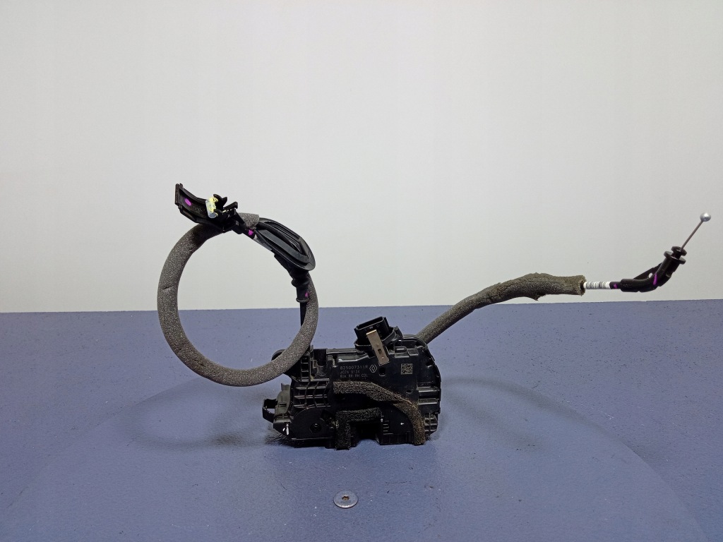 фото №2, Renault clio v 19- замок дверь задняя правый 4 pin 825007311r