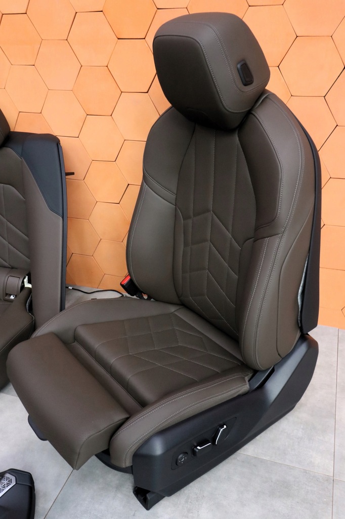 фото №8, Bmw 5' g60 салон сиденья с подогревом память veganza espresso коричневый bowers