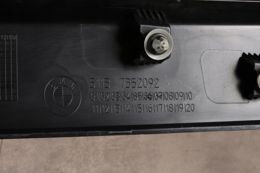 Bmw x1 f48 x1 f48 lci молдинг двері правих передніх праві перед 7352092 Київ