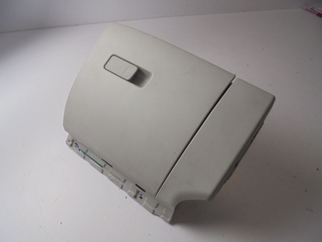 фото №2, Бардачок пасажира jeep compass ii 2018 rok