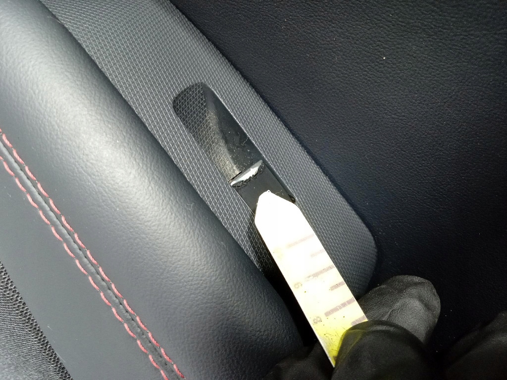 фото №5, Ford mustang mach-e обшивка оббивка двері правий задня