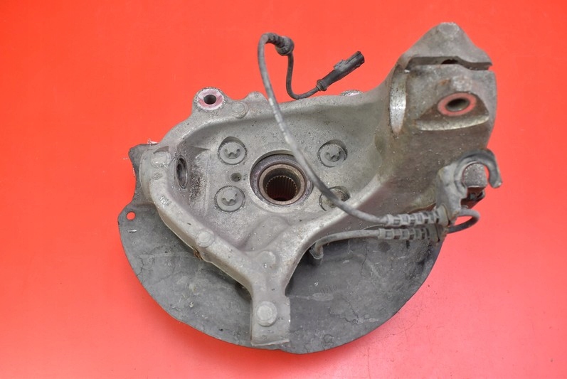 фото №3, Поворотный кулак правая перед renault talisman 1.6 tce 16r