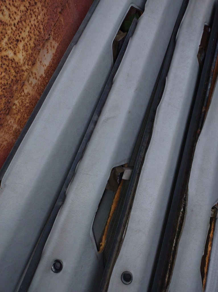 фото №8, Mercedes w124 sedan сидіння лівий правий заднє сидіння задня оббивка двері 85-89