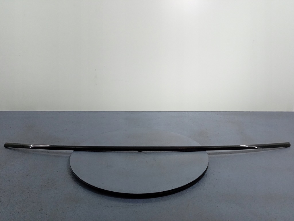 фото №1, Audi a6 c8 4k sedan молдинг кришки багажника czarna