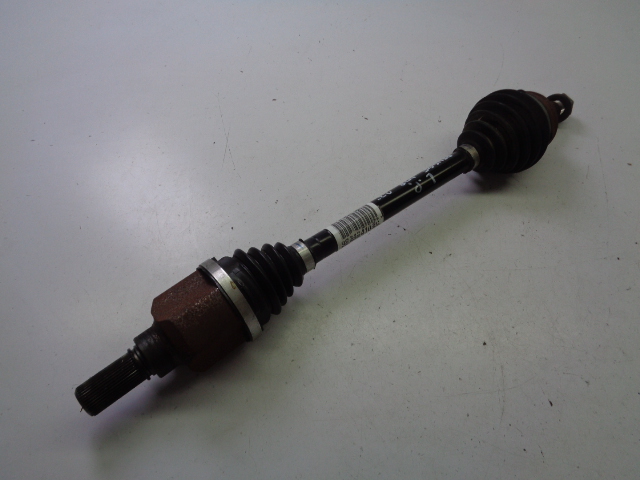 Купити Привідний вал ліва 9834841080 peugeot 408 p54 2023r. 1.2 thp стан niski prz