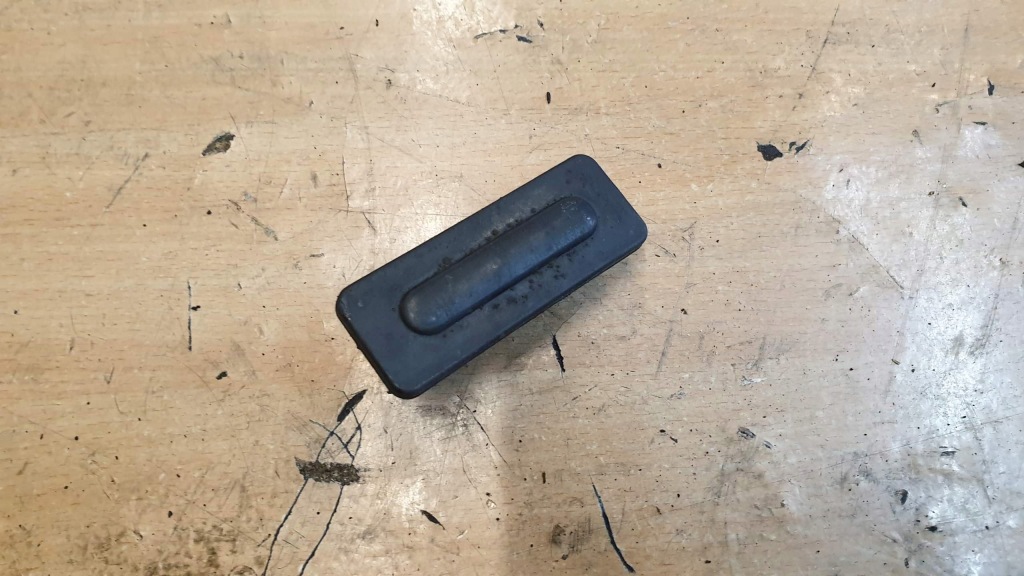 фото №1, Peugeot 208 i ручка кришки задня мікровимикач