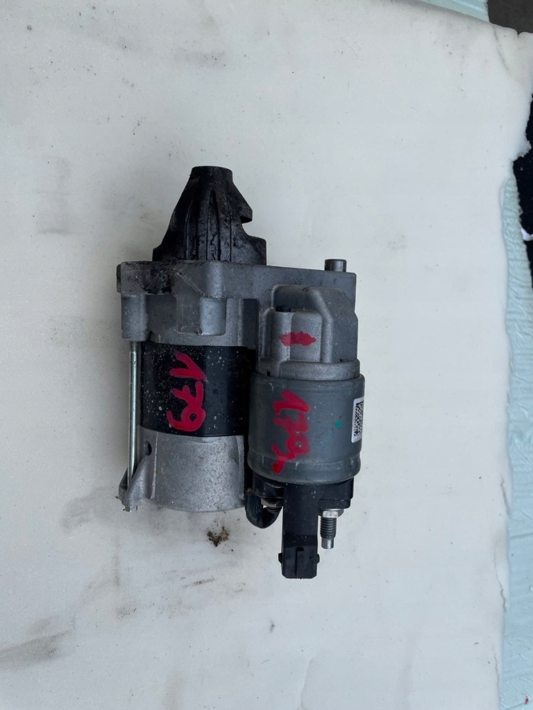 Peugeot citroen opel стартер 1,2 thp 9812715480 Зі Шроту