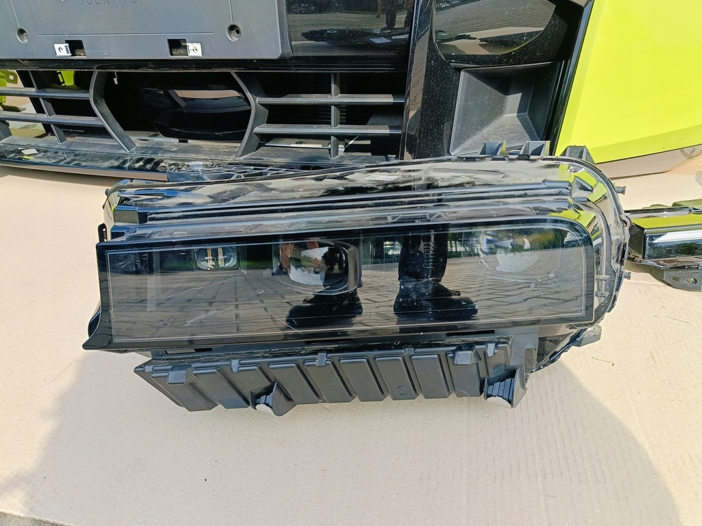 фото №5, Kpl. перед bmw xm g09 бампер капот лампи радіатор ideał!!!!!