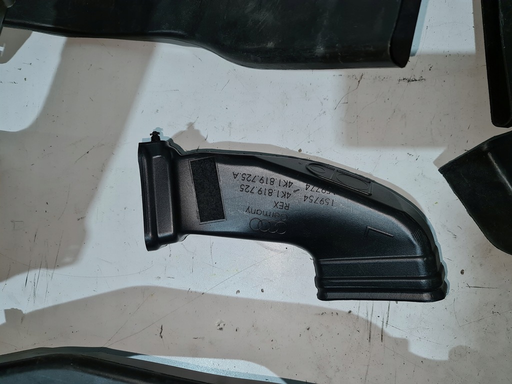 фото №9, Комплект туннель воздушный audi a6 c8 4k0