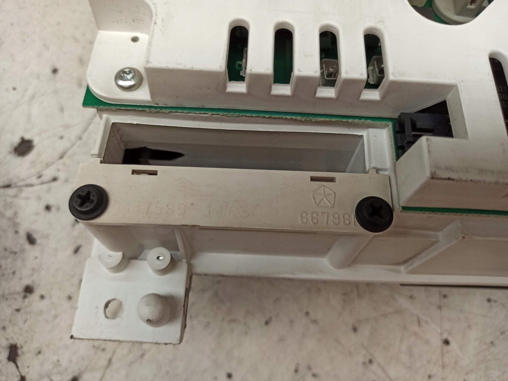 фото №10, Chrysler voyager 2.5 счетчик obrotomierz 4437782 4437773