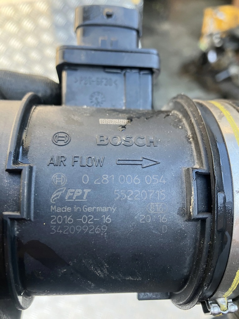 фото №2, Расходомер воздуха jeep renegade 14- 1.6 jtd