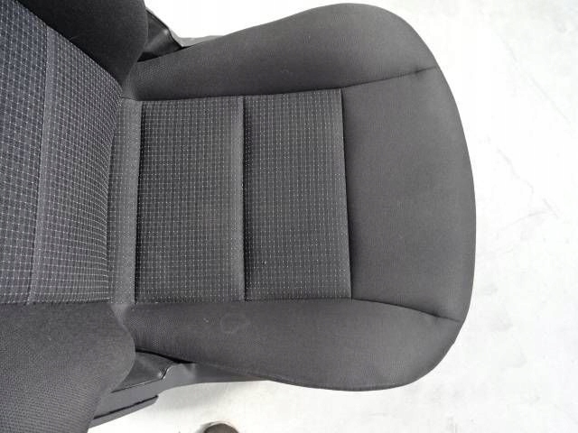 фото №6, Сиденье правый перед mercedes w245 nr158