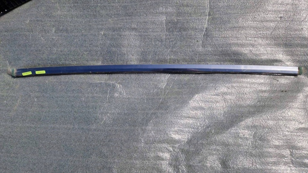 Купить Tesla model x молдинг уплотнитель дверь 1032167-00d