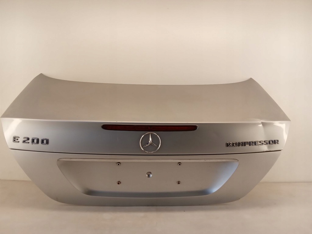 фото №1, Крышка багажника задняя задняя mercedes e-klasa w211 sedan