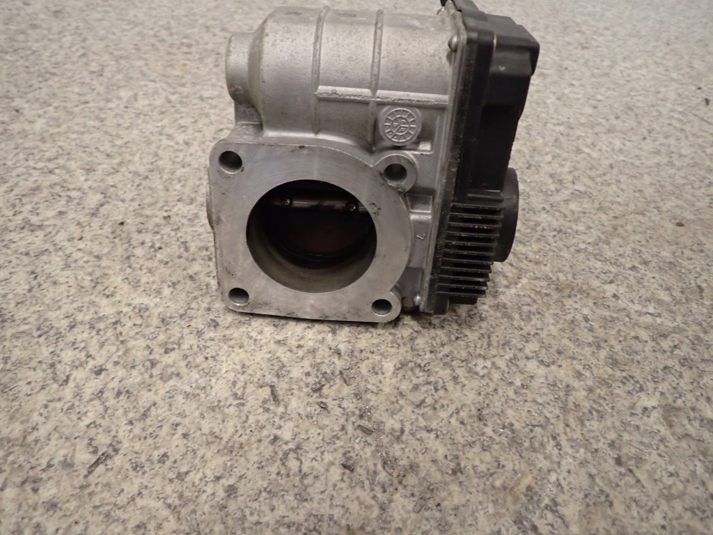 фото №7, Primera almera tino 03 1.5 qg15 1.8 дросельна заслінка