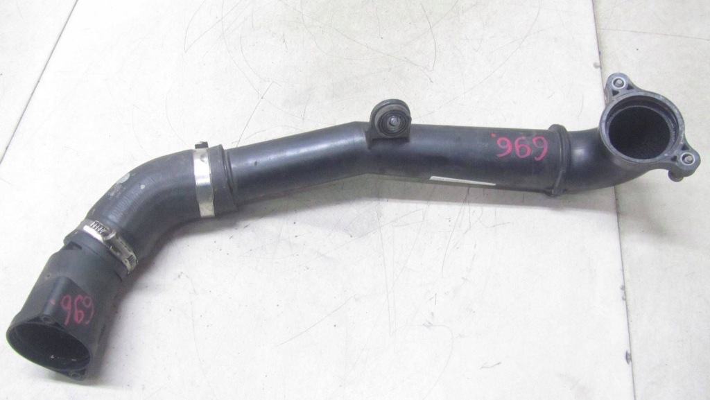 Seat ateca 1.6 труба шланг повітря 04l131111t 16- Київ