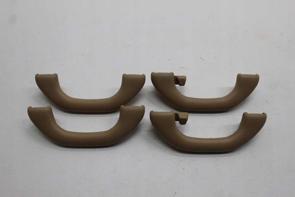 фото №1, Passat b6 ручки потолочный комплект 1k0857607j