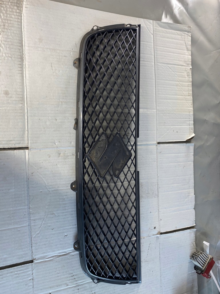 фото №1, Решітка радіатора решітка радіатора решітка suzuki grand vitara ii 2 2005-