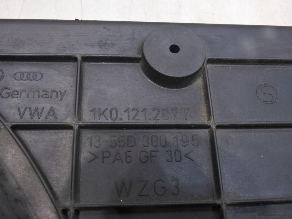 Вентиляторы радиатора audi a3 8p 1.9 tdi 1k0121207t 13-55d300195 Недорого