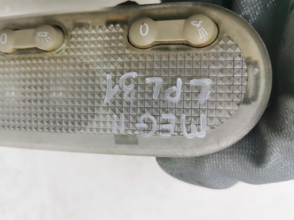 фото №3, Лампа потолочный renault megane ii 02-08