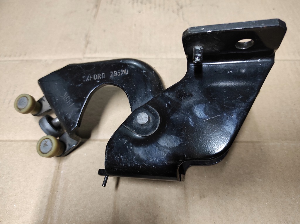 фото №1, Citroen jumpy ii ролик петля дверь левый задняя